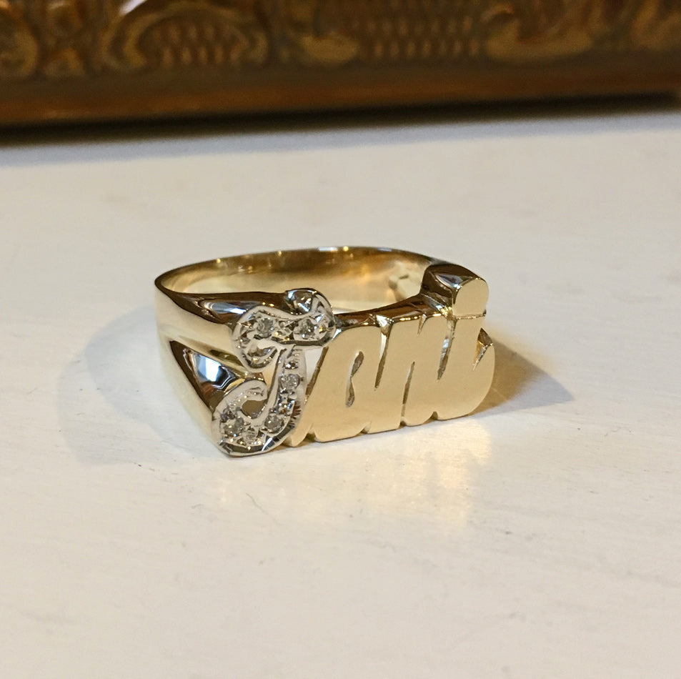 14k solid gold name outlet ring