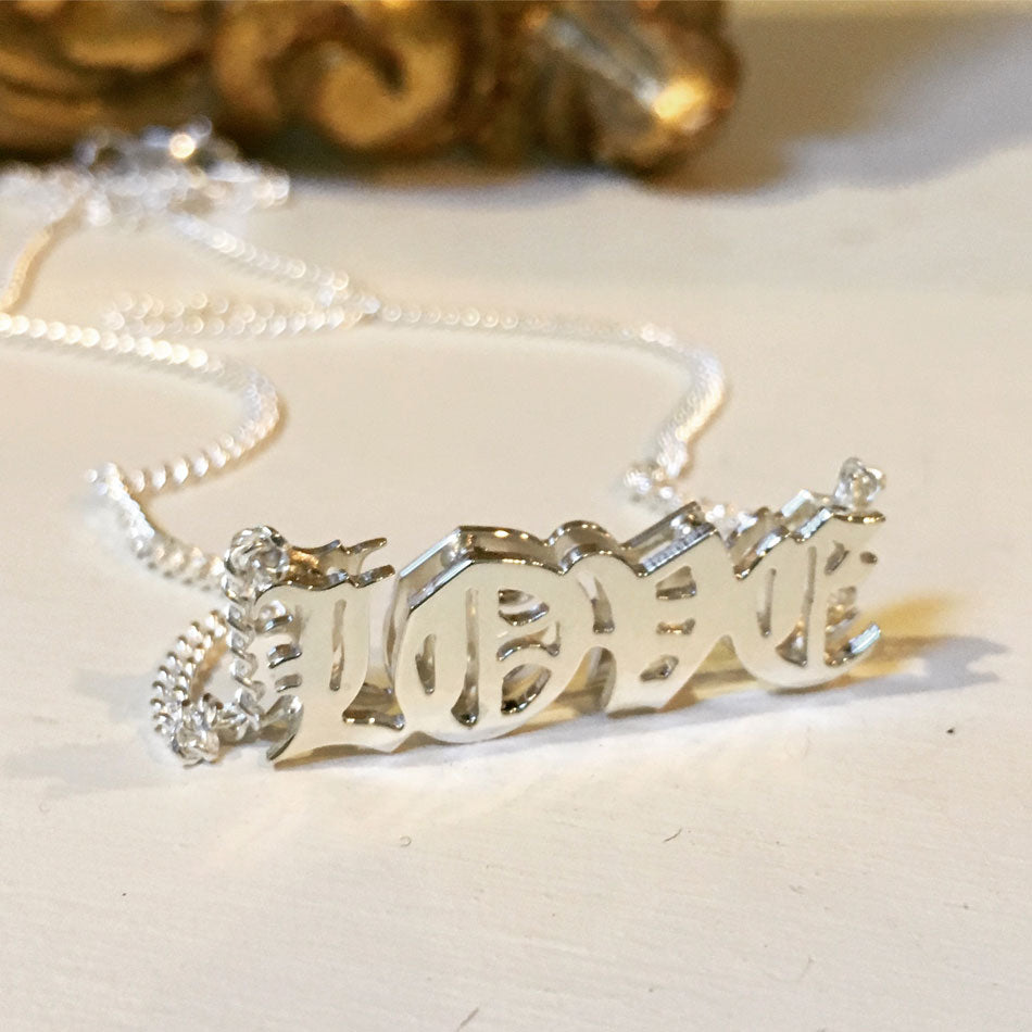 Better Jewelry Personalized 10K Gold Double Nameplate Heart Bracelet –  Betterjewelry