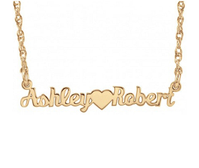 Robert deals name necklace